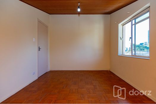 Foto 33 do(a) Casa de 5 quartos à venda em Jardim Prudência, São Paulo