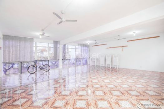 Foto 31 do(a) Apartamento de 2 quartos à venda em São João, Porto Alegre