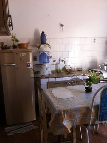 Foto 4 do(a) Casa de 2 quartos à venda em Conjunto Residencial Butantã, São Paulo