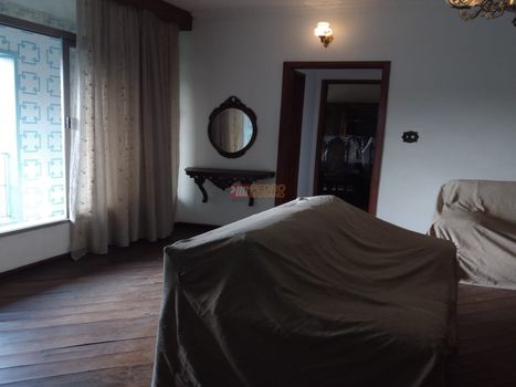 Foto 4 do(a) Casa de 5 quartos para alugar em Paulicéia, São Bernardo do Campo