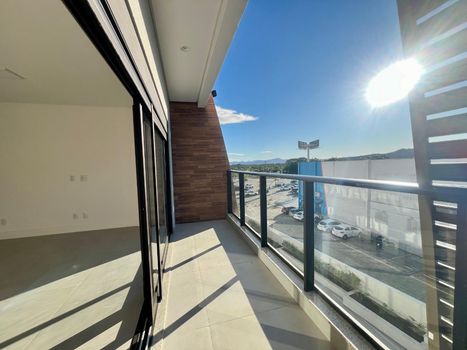 Foto 3 do(a) Kitnet / JK / Studio de 1 quartos à venda em Monte Verde, Florianópolis