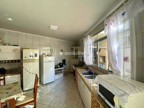 Foto 4 do(a) Casa de 3 quartos à venda em Armação do Pântano do Sul, Florianópolis