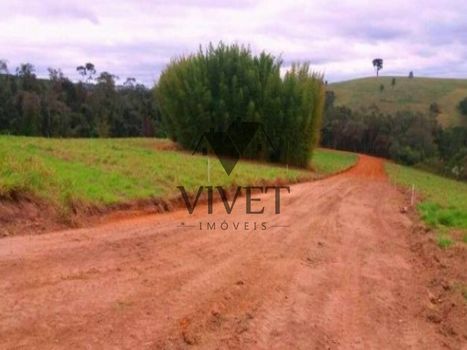 Foto 13 do(a) Fazenda / Sítio / Chácara de 6 quartos à venda em null, Salto de Pirapora