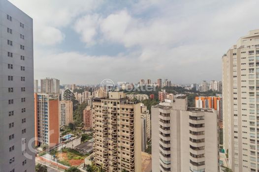 Foto 8 do(a) Apartamento de 3 quartos à venda em Vila Andrade, São Paulo