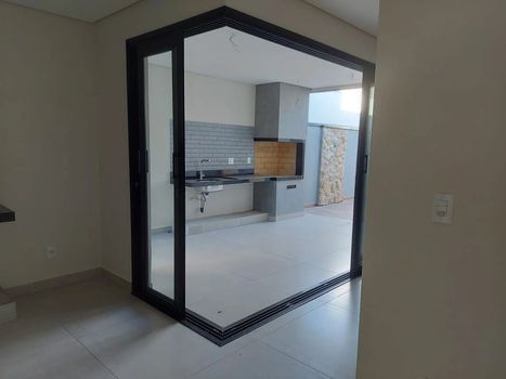 Foto 9 do(a) Apartamento de 3 quartos à venda em Vila Haro, Sorocaba