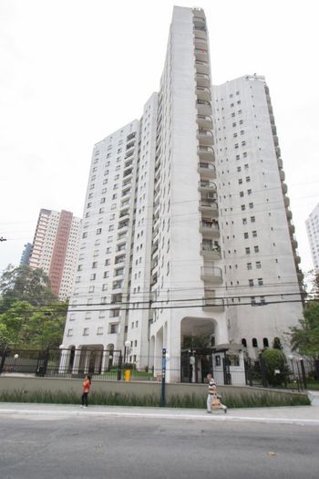Foto 11 do(a) Cobertura de 3 quartos à venda em Vila Andrade, São Paulo