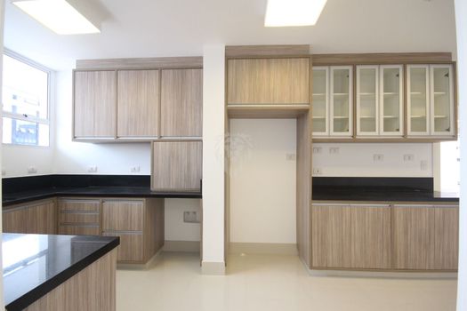 Foto 6 do(a) Apartamento de 4 quartos para alugar em Santa Cecília, São Paulo