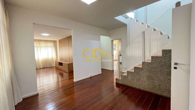 Foto 4 do(a) Cobertura de 4 quartos à venda em Serra, Belo Horizonte