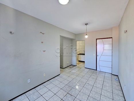 Foto 3 do(a) Apartamento de 3 quartos à venda em Jóquei Clube, Fortaleza