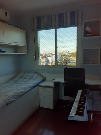 Foto 8 do(a) Apartamento de 3 quartos à venda em Passo da Areia, Porto Alegre