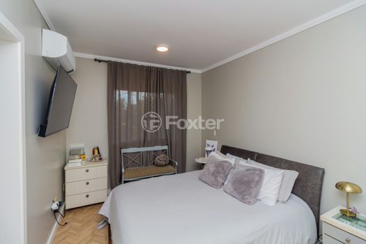 Foto 6 do(a) Apartamento de 2 quartos à venda em Vila Ipiranga, Porto Alegre