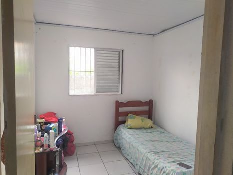 Foto 12 do(a) Casa de 9 quartos à venda em Vila Santa Margarida, Ferraz de Vasconcelos