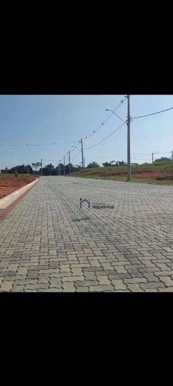 Foto 7 do(a) Casa em Condomínio false à venda em Parque Residencial Maria Elmira, Caçapava