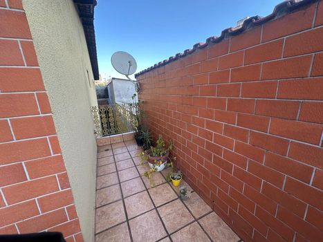 Foto 30 do(a) Casa de 3 quartos à venda em Jardim Rossi, Guarulhos