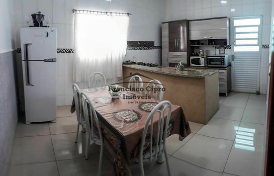 Foto 3 do(a) Casa de 3 quartos à venda em Jardim São José, Cruzeiro