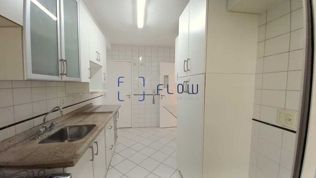 Foto 22 do(a) Apartamento de 3 quartos à venda em Vila Olímpia, São Paulo