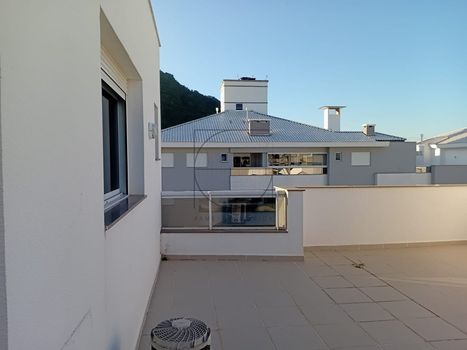 Foto 21 do(a) Cobertura de 3 quartos à venda em Ingleses do Rio Vermelho, Florianópolis