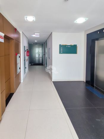 Foto 12 do(a) Sala / Conjunto Comercial false à venda em João Paulo, Florianópolis