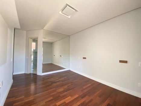 Foto 35 do(a) Apartamento de 5 quartos à venda em Jardim Vila Mariana, São Paulo