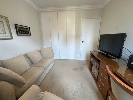 Foto 9 do(a) Apartamento de 3 quartos à venda em Itaim Bibi, São Paulo