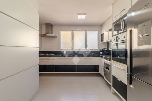 Foto 12 do(a) Apartamento de 3 quartos à venda em Jardim Europa, Porto Alegre