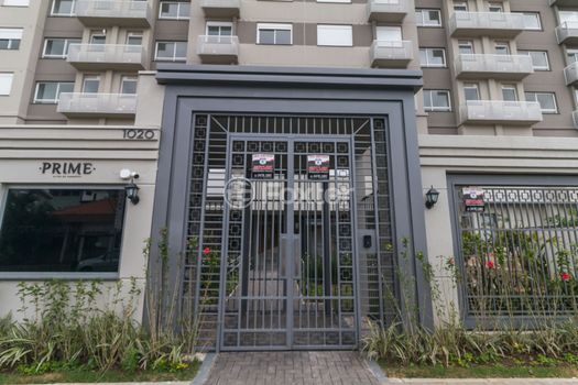 Foto 40 do(a) Apartamento de 2 quartos à venda em Passo da Areia, Porto Alegre