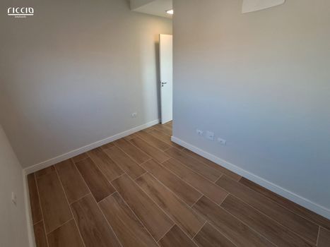 Foto 8 do(a) Apartamento de 2 quartos à venda em Chácaras São José, São José dos Campos