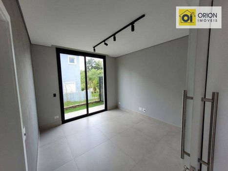 Foto 9 do(a) Casa em Condomínio de 4 quartos à venda em Residencial Morada dos Lagos, Barueri