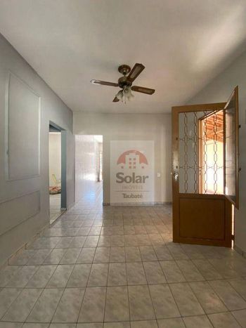 Foto 2 do(a) Casa de 3 quartos à venda em Jardim Gurilândia, Taubaté