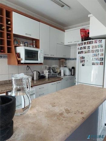 Foto 6 do(a) Apartamento de 2 quartos à venda em Vila Ipiranga, Porto Alegre