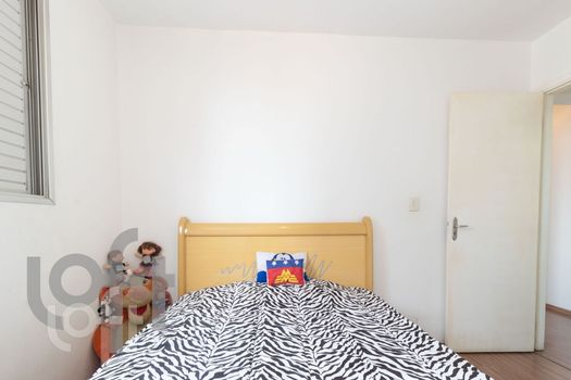 Foto 3 do(a) Apartamento de 2 quartos à venda em Vila Santana, São Paulo