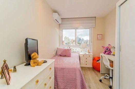 Foto 16 do(a) Apartamento de 3 quartos à venda em Petrópolis, Porto Alegre