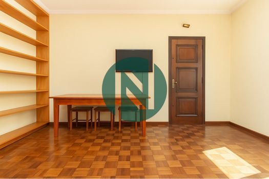 Foto 2 do(a) Apartamento de 3 quartos à venda em Jardim das Bandeiras, São Paulo