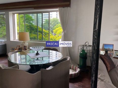 Foto 4 do(a) Apartamento de 4 quartos à venda em Vila Nova Conceição, São Paulo