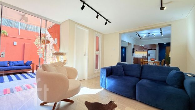 Foto 3 do(a) Apartamento de 2 quartos à venda em Cidade Baixa, Porto Alegre
