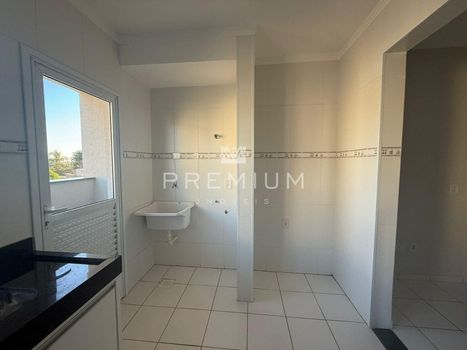 Foto 7 do(a) Apartamento de 2 quartos à venda em Alto Umuarama, Uberlândia