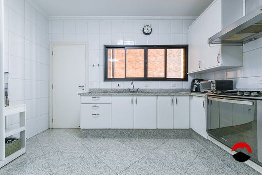 Foto 15 do(a) Apartamento de 3 quartos à venda em Vila Suzana, São Paulo
