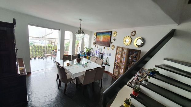 Foto 4 do(a) Casa de 4 quartos à venda em Jabaquara, São Paulo