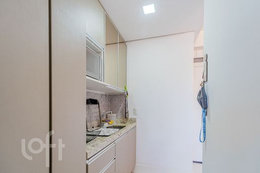 Foto 7 do(a) Apartamento de 2 quartos à venda em Medianeira, Porto Alegre