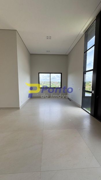 Foto 3 do(a) Casa em Condomínio de 4 quartos à venda em Residencial Real Mont Ville, Lagoa Santa