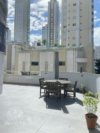Foto 4 do(a) Apartamento de 3 quartos à venda em Centro, Balneário Camboriú