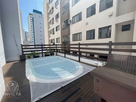 Foto 2 do(a) Apartamento de 3 quartos à venda em Centro, Balneário Camboriú