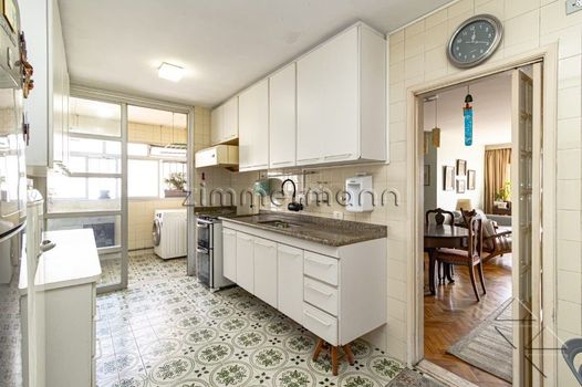 Foto 5 do(a) Apartamento de 3 quartos à venda em Campo Belo, São Paulo
