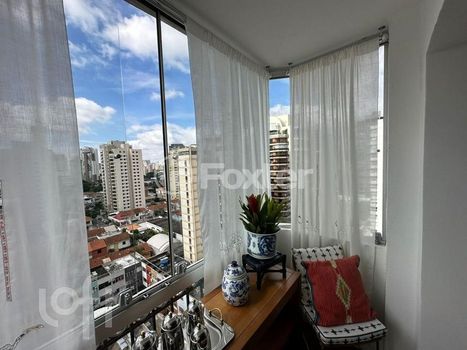 Foto 3 do(a) Apartamento de 2 quartos à venda em Vila Nova Conceição, São Paulo