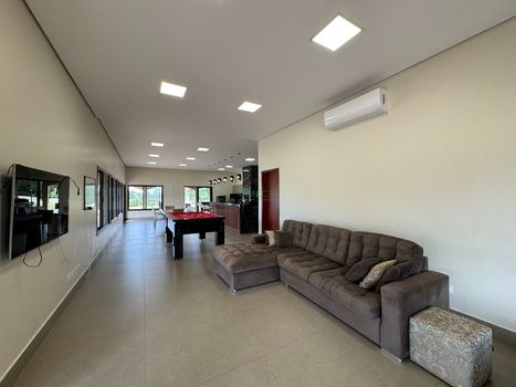 Foto 7 do(a) Fazenda / Sítio / Chácara de 3 quartos à venda em Recanto dos Pinheiros, Cambé