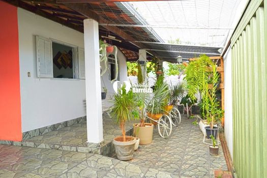 Foto 2 do(a) Casa de 5 quartos à venda em null, Paraopeba