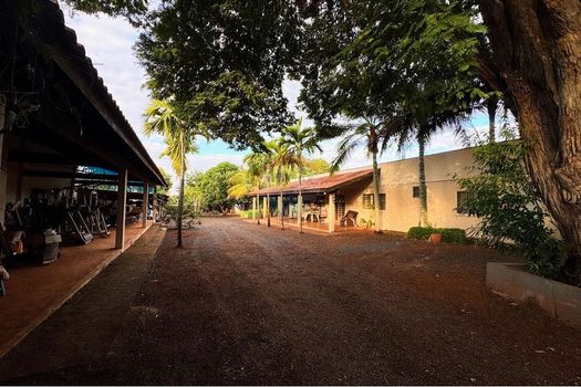 Foto 2 do(a) Fazenda / Sítio / Chácara de 5 quartos à venda em Recreio das Acácias, Ribeirão Preto