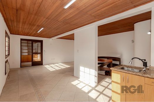 Foto 2 do(a) Cobertura de 3 quartos à venda em Mont Serrat, Porto Alegre