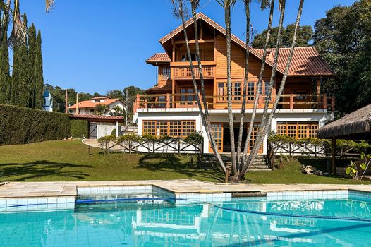 Foto 1 do(a) Casa em Condomínio de 6 quartos à venda em Alpes de Caieiras, Caieiras