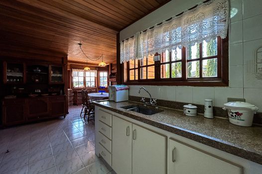 Foto 9 do(a) Casa em Condomínio de 6 quartos à venda em Alpes de Caieiras, Caieiras